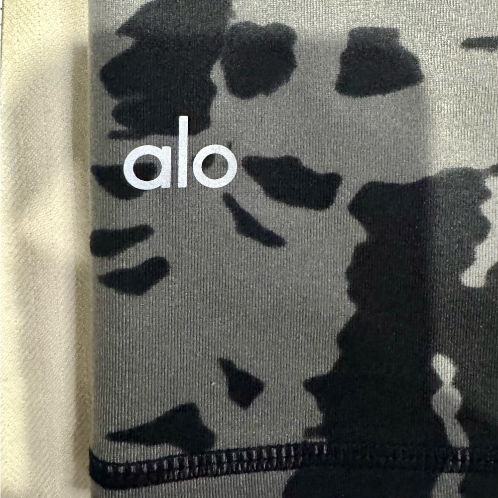Alo cropped leggings
